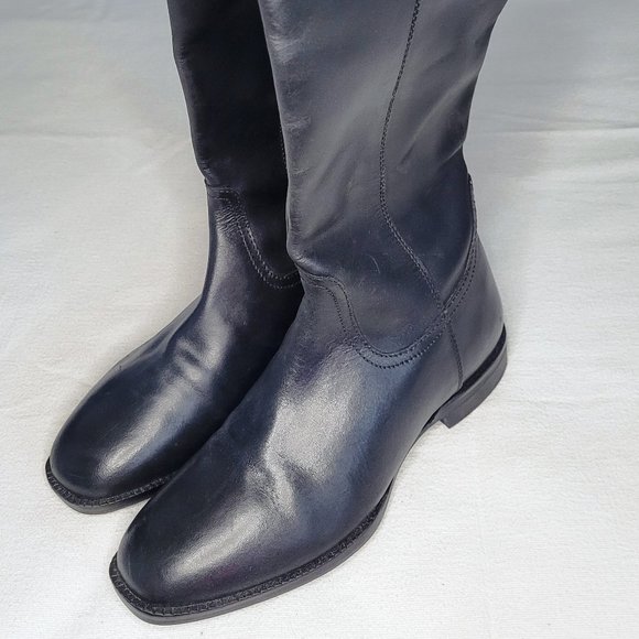 Women Round Toe Black Knee High Boot - Picture 2 of 7